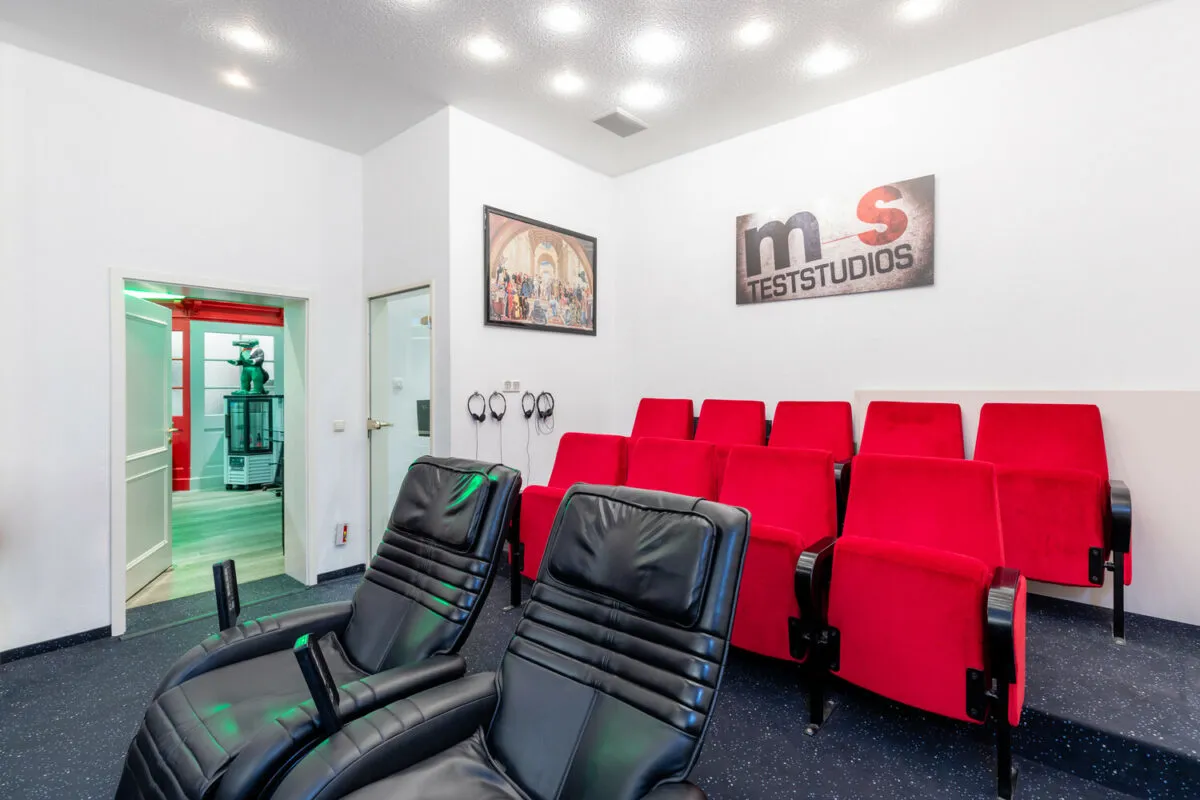 Test studio Nuremberg – tiered observation theatre